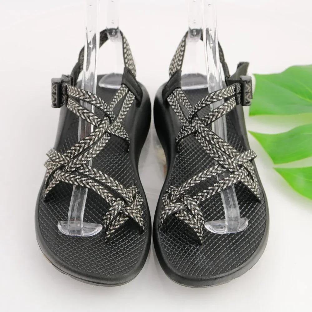 Chaco Womes ZX/2 Sandal Size 9 Black Strappy Toe Loop Adjustable Hike Trail Shoe
